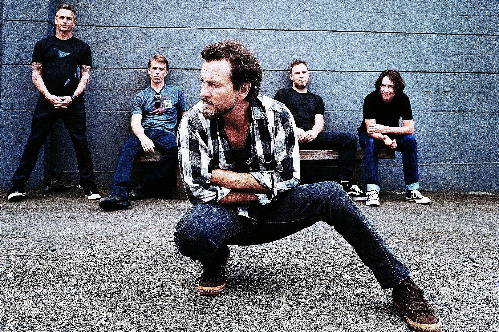 Gay4Grunge: Pearl Jam — The Dougystyle Club